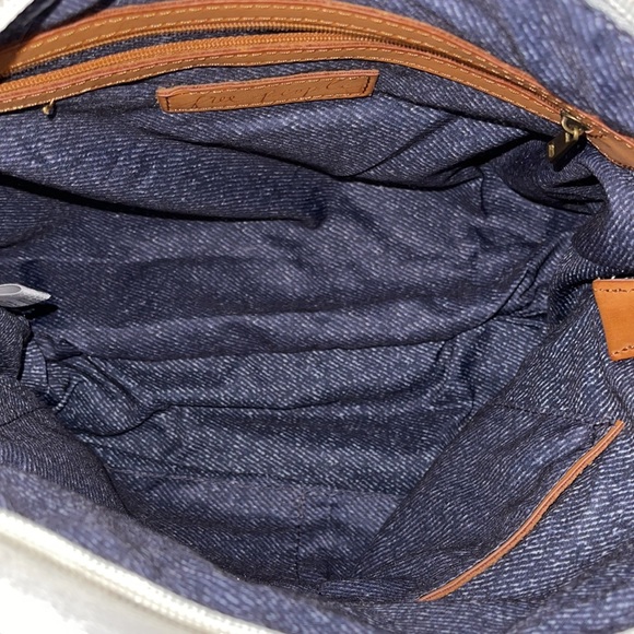 Free People White Distressed Shoulder Bag - Picture 9 of 12